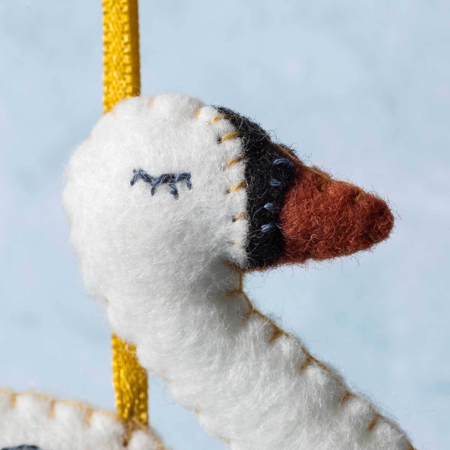 π Sale! Swan a-swimming Felt Craft Mini Kit