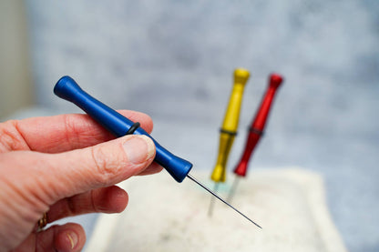 Single Metal Precision Felting Needle Holder
