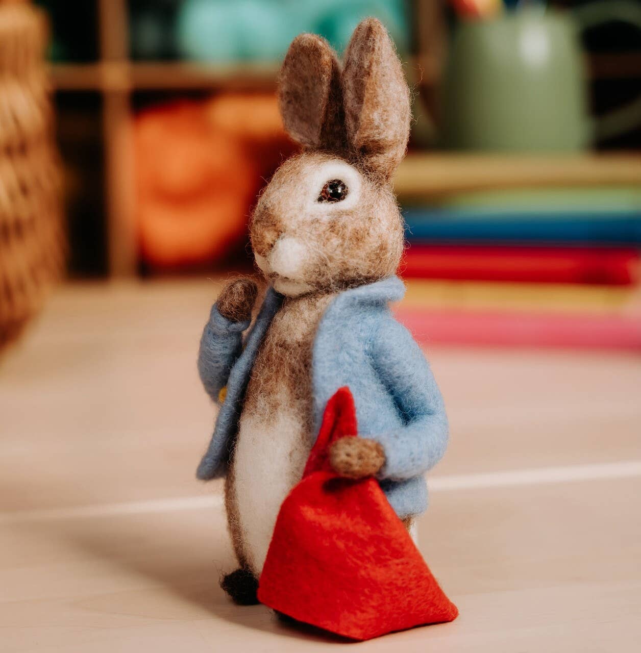 Peter Rabbit and his Pocket Handkerchief - Beatrix Potter Needle Felting Kit
