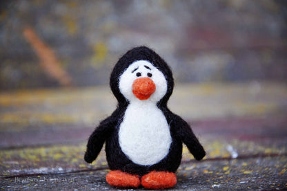 Penguin Needle Felting Kit