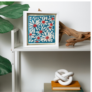 Daisy Bold Blooms - Felted Art Tile