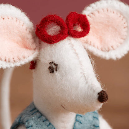 Little Miss Mouse the Librarian Felt Craft Kit