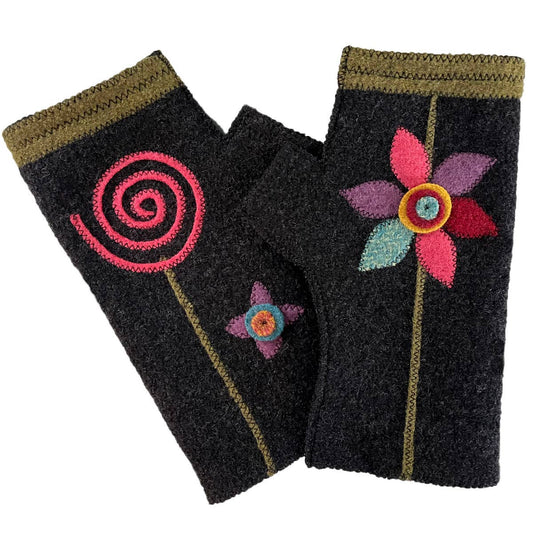 FG084 Pinwheel Fingerless Gloves